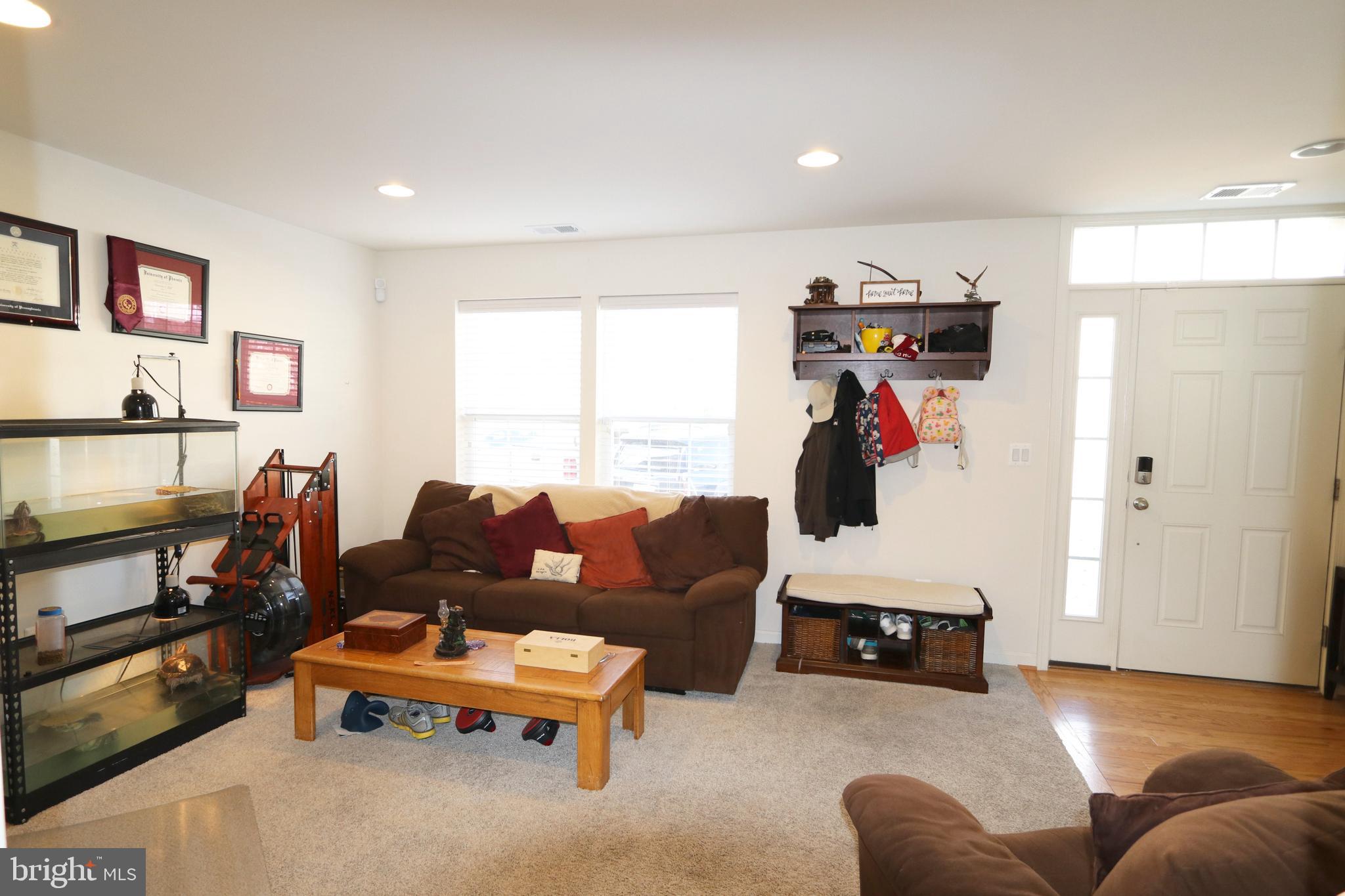 8006 Cayzer Lane Gainesville, VA 20155 - Photo 10 of 35