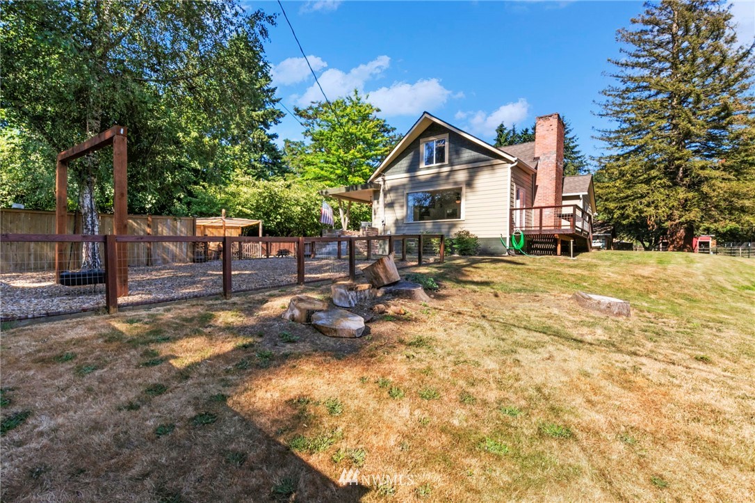 4360 Tracyton Beach Road Northwest Bremerton, WA 98310 - Photo 23 of 32 Gallery Image 23
