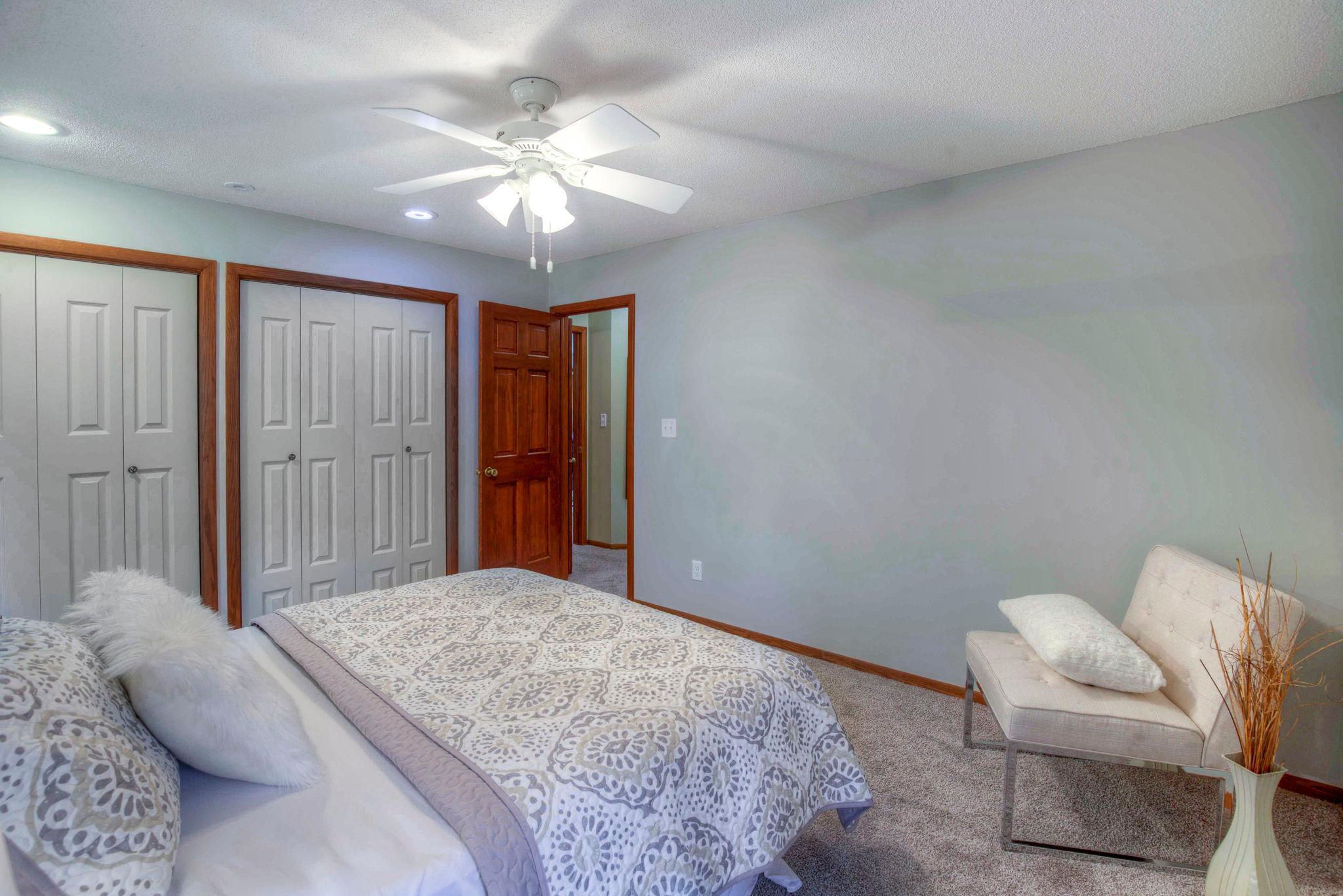 14820 Glendale Road Minnetonka, MN 55345 - Photo 16 of 27 Gallery Image 16