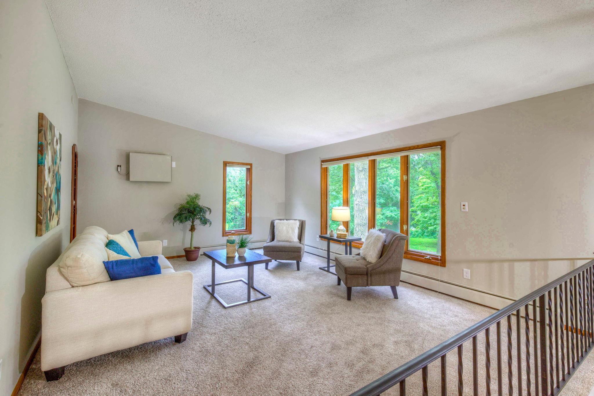 14820 Glendale Road Minnetonka, MN 55345 - Photo 8 of 27 Gallery Image 8