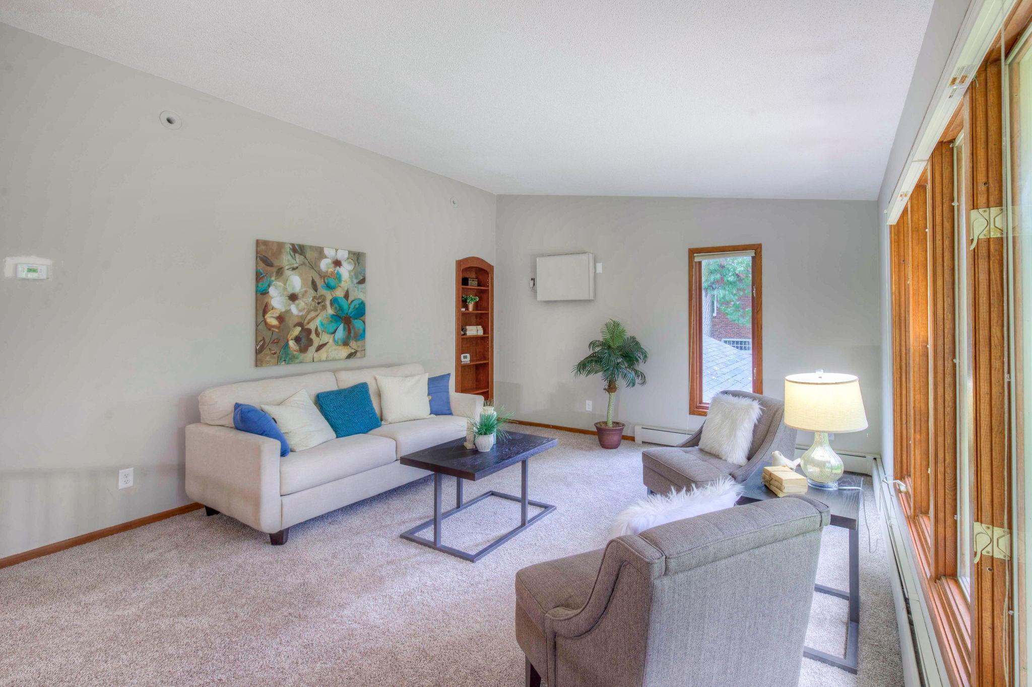 14820 Glendale Road Minnetonka, MN 55345 - Photo 9 of 27 Gallery Image 9