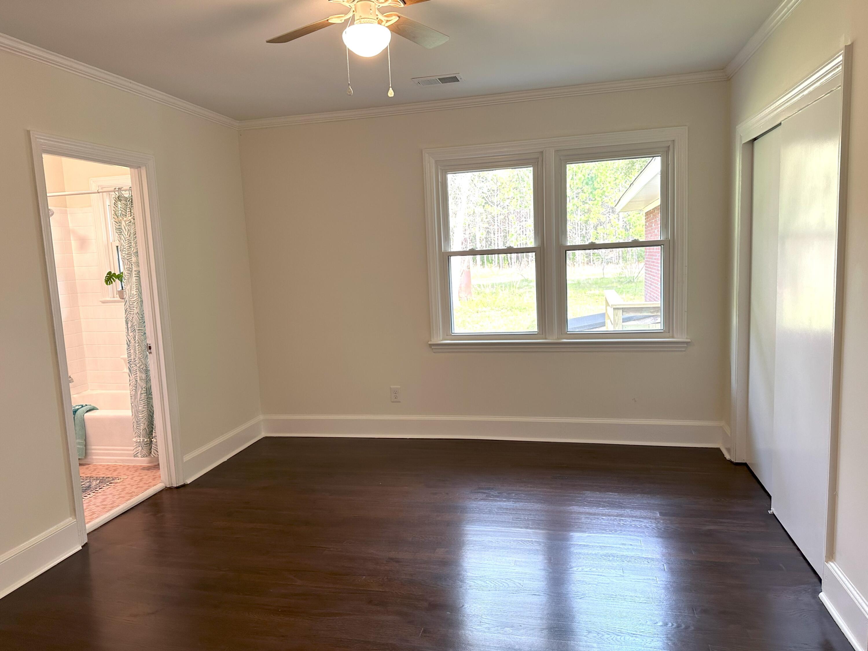303 Schoolhouse Road Dorchester, SC 29437 - Photo 23 of 35 Guest Bedroom