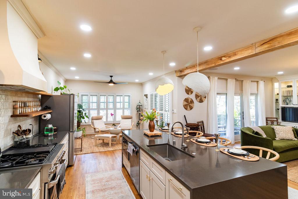 14932 Alpine Bay Loop Gainesville, VA 20155 - Photo 18 of 89