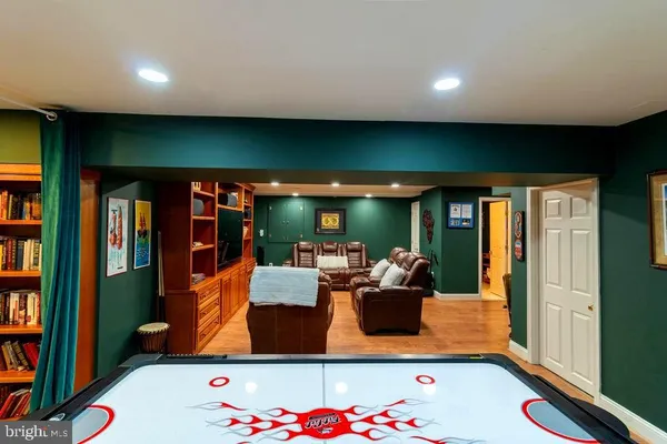 $1,410,000 | 14932 Alpine Bay Loop, Gainesville, VA 20155