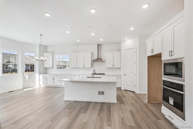 $899,950 | 3789 Emerald Shore Circle, Loveland, CO 80538