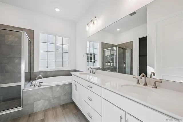 $899,950 | 3789 Emerald Shore Circle, Loveland, CO 80538