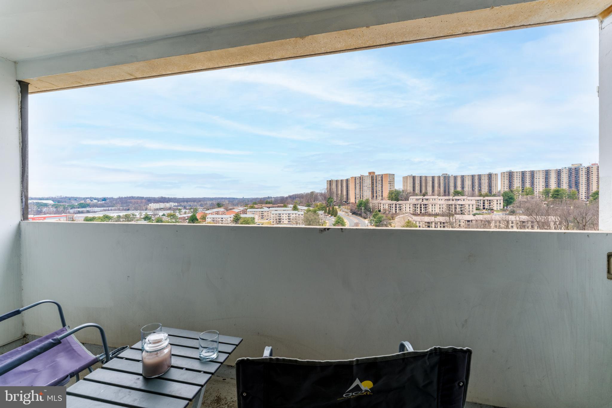 5911 Edsall Road, Unit 708 Alexandria, VA 22304 - Photo 22 of 39 a view of a balcony with an outdoor space