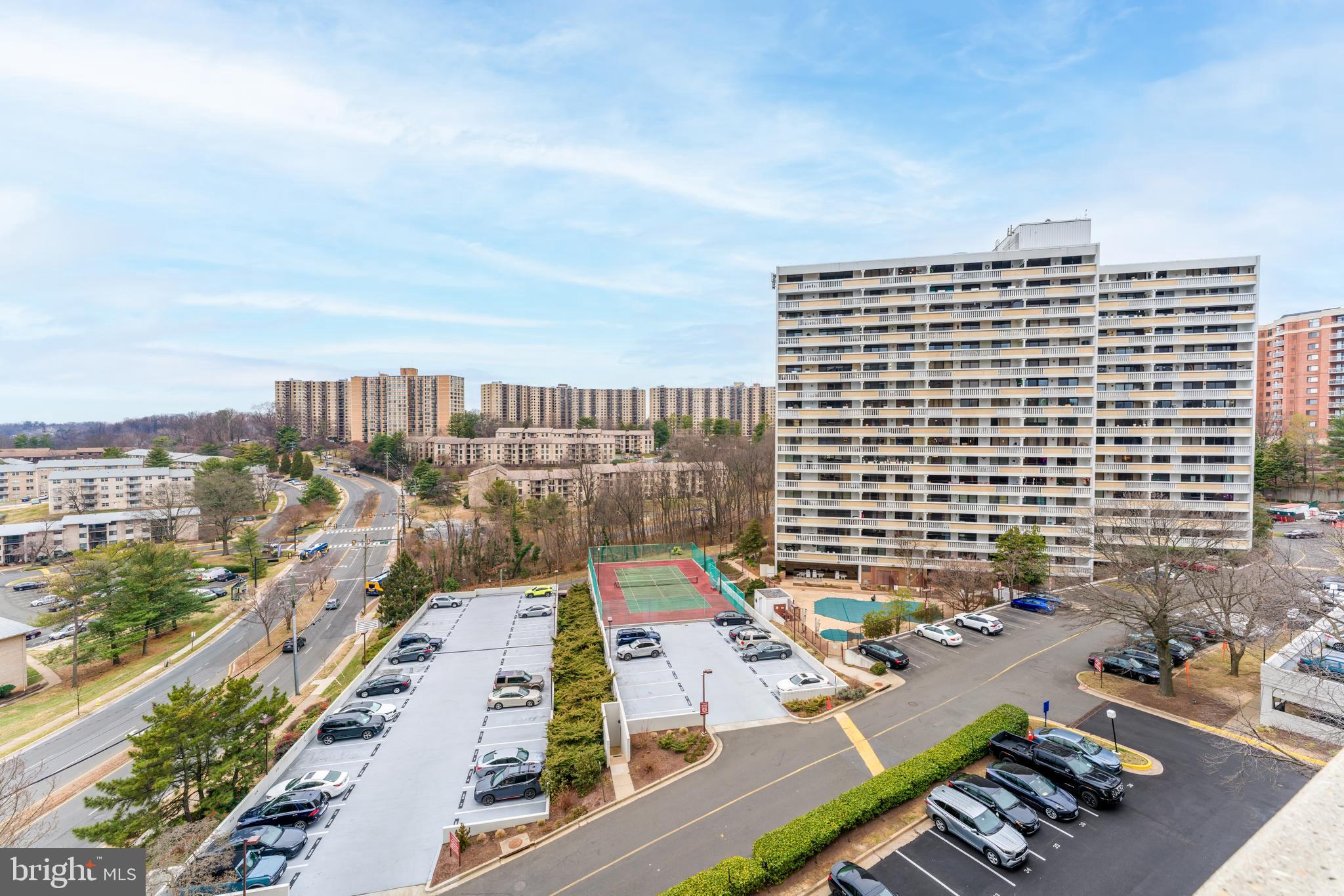 5911 Edsall Road, Unit 708 Alexandria, VA 22304 - Photo 26 of 39 an aerial view of a city