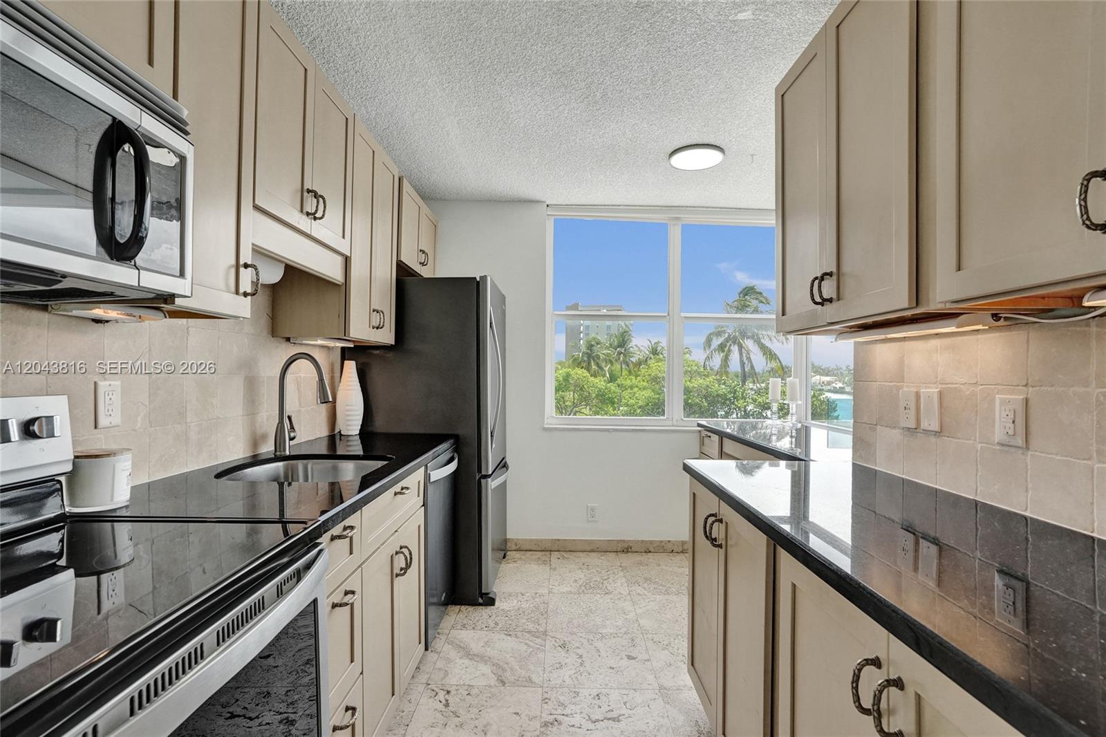 2639 North Riverside Drive, Unit 206 Pompano Beach, FL 33062 - Photo 7 of 35