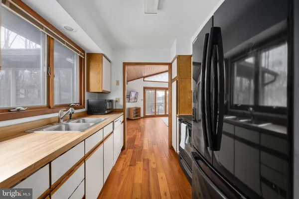 $850,000 | 141 Becky Court, Bumpass, VA 23024