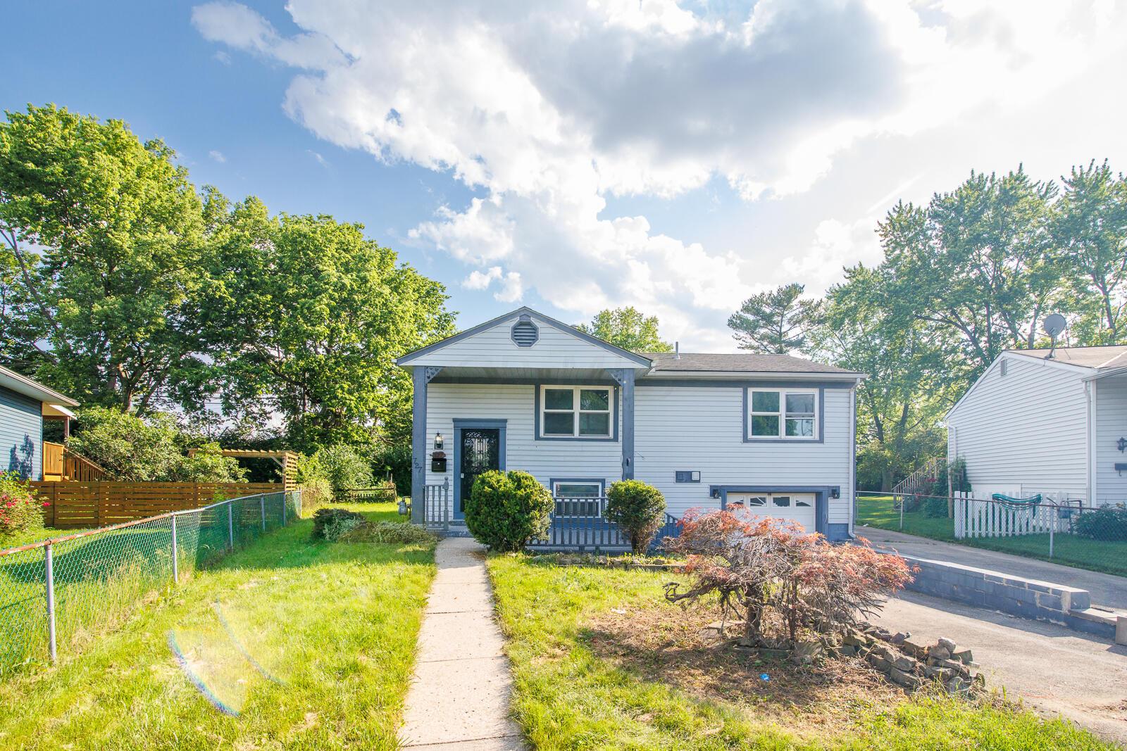 727 Ivorton Road South Columbus, OH 43207 - Photo 1 of 40 727 iverton-1