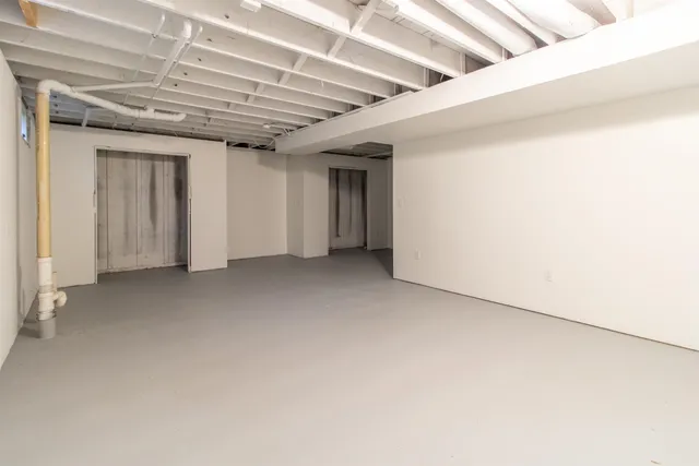 $489,000 | 742 Highland Avenue, Newport, VT 05855