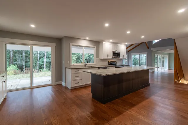 $489,000 | 742 Highland Avenue, Newport, VT 05855