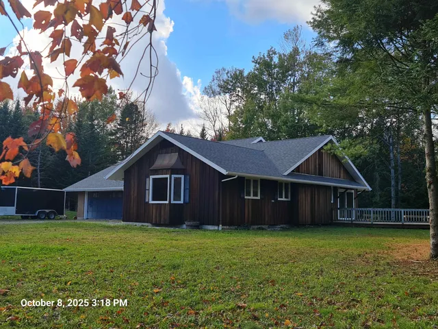 $489,000 | 742 Highland Avenue, Newport, VT 05855
