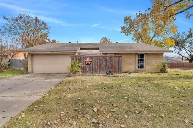 $2,300 | 1845 Briarcrest Cove, Carrollton, TX 75006