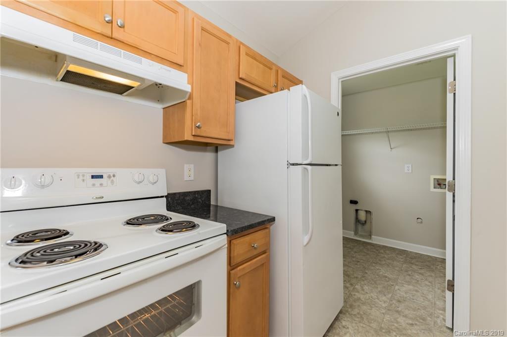 1208 Helms Road Charlotte, NC 28214 - Photo 12 of 30