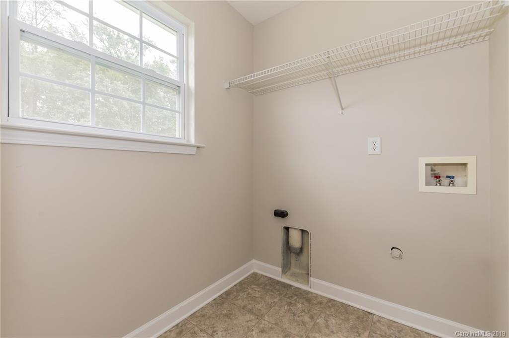 1208 Helms Road Charlotte, NC 28214 - Photo 15 of 30