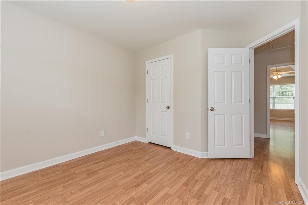 1208 Helms Road Charlotte, NC 28214 - Photo 24 of 30