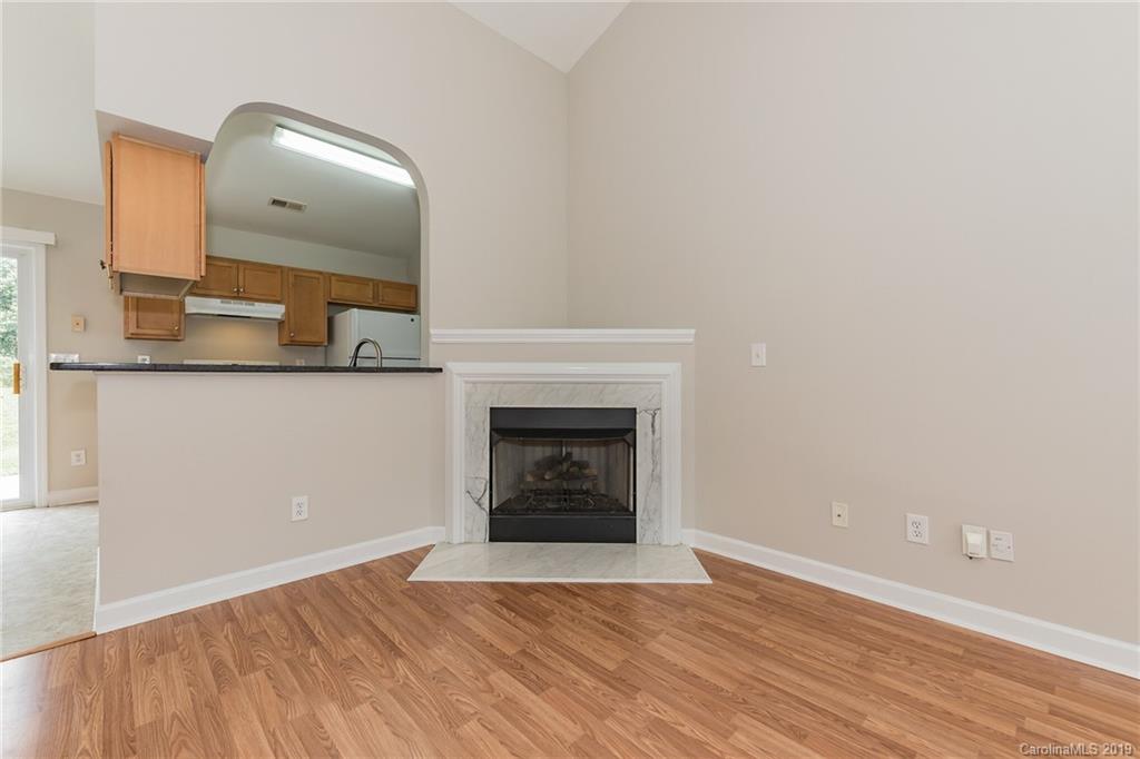 1208 Helms Road Charlotte, NC 28214 - Photo 5 of 30
