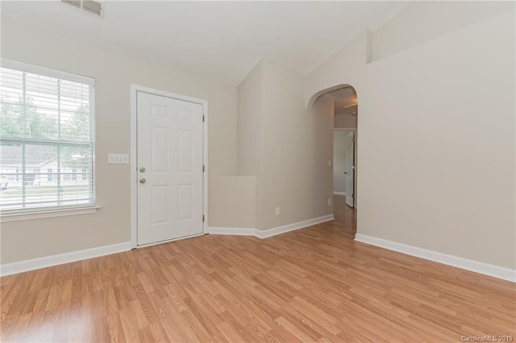 1208 Helms Road Charlotte, NC 28214 - Photo 8 of 30