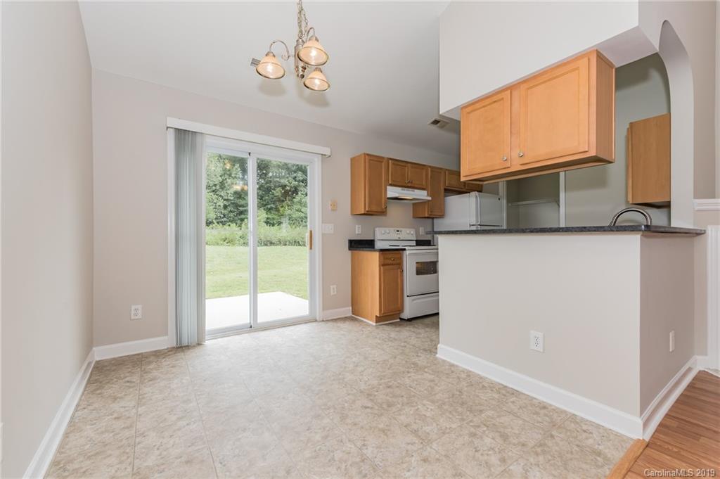 1208 Helms Road Charlotte, NC 28214 - Photo 9 of 30