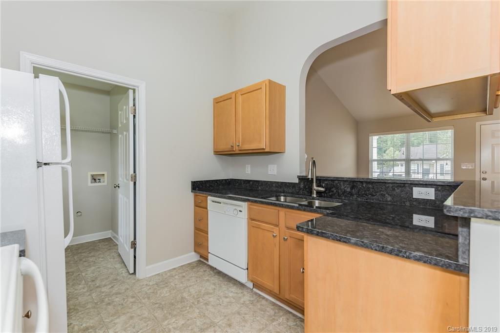 1208 Helms Road Charlotte, NC 28214 - Photo 10 of 30