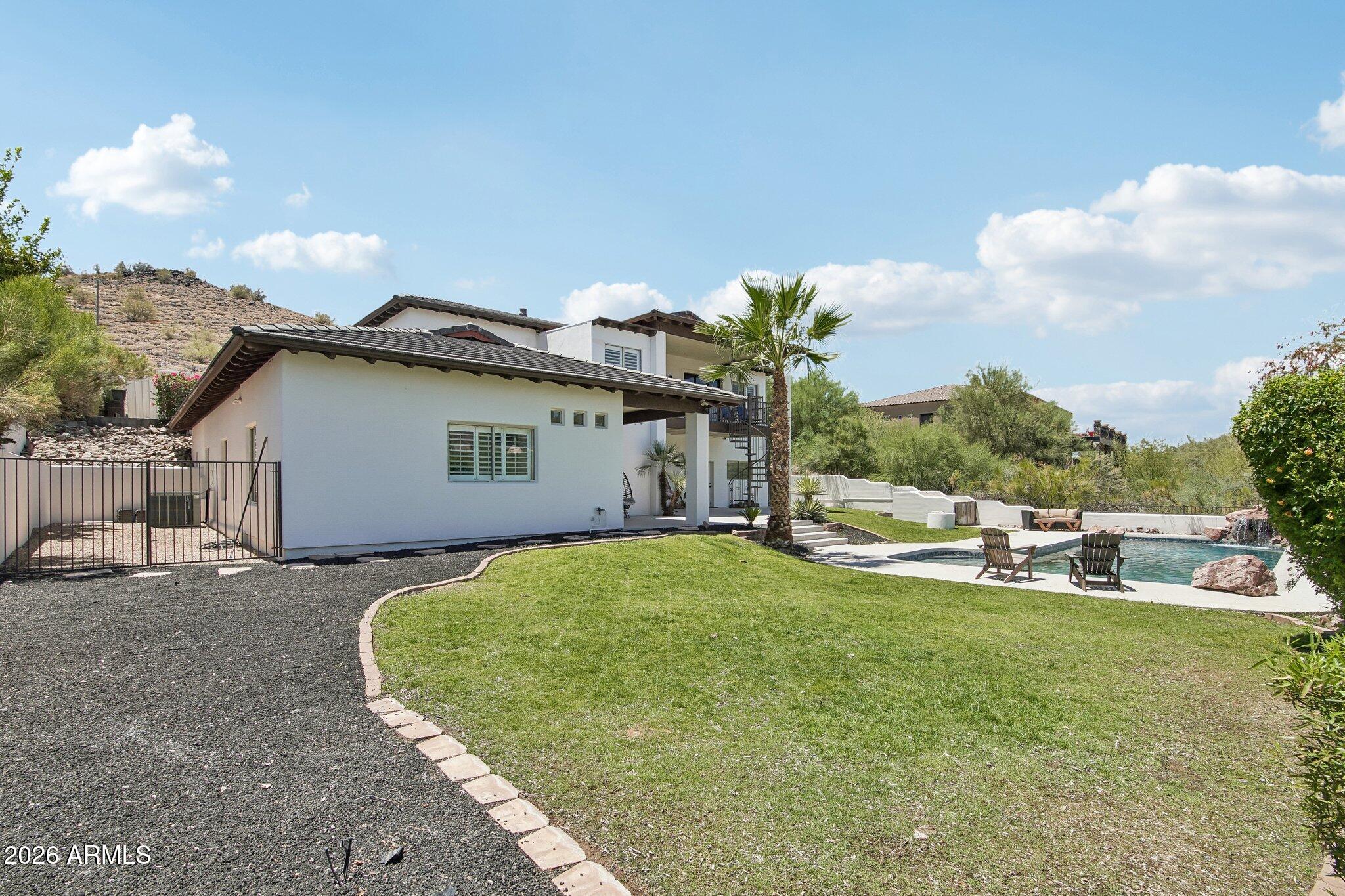 6132 West Alameda Road Glendale, AZ 85310 - Photo 64 of 87 68-web-or-mls-W Alameda Rd-S1906-066