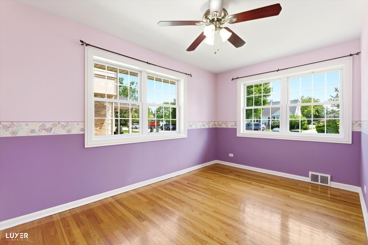 2 Washington Street Glenview, IL 60025 - Photo 15 of 39
