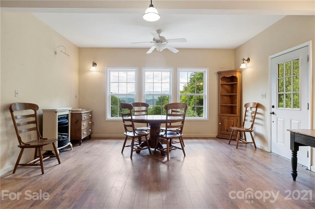 987 Jordan Branch Road Mars Hill, NC 28754 - Photo 11 of 48 Gallery Image 11