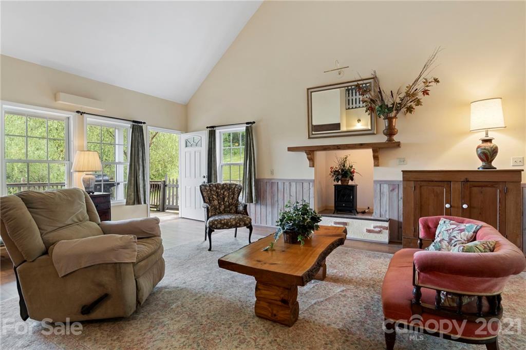 987 Jordan Branch Road Mars Hill, NC 28754 - Photo 13 of 48 Gallery Image 13