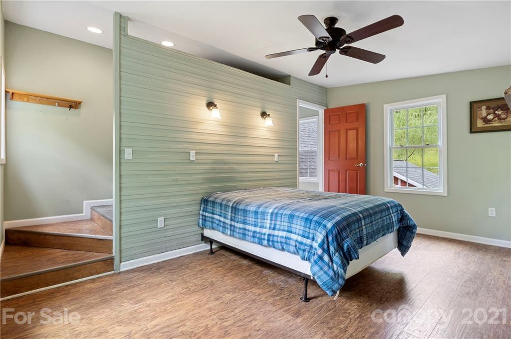 987 Jordan Branch Road Mars Hill, NC 28754 - Photo 26 of 48 Gallery Image 26