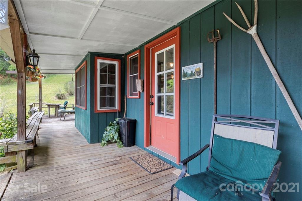 987 Jordan Branch Road Mars Hill, NC 28754 - Photo 30 of 48 Gallery Image 30