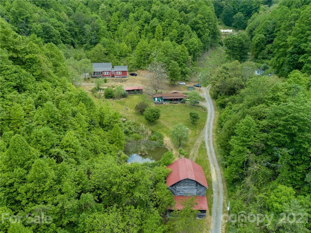 987 Jordan Branch Road Mars Hill, NC 28754 - Photo 4 of 48 Gallery Image 4