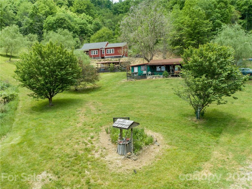 987 Jordan Branch Road Mars Hill, NC 28754 - Photo 5 of 48 Gallery Image 5