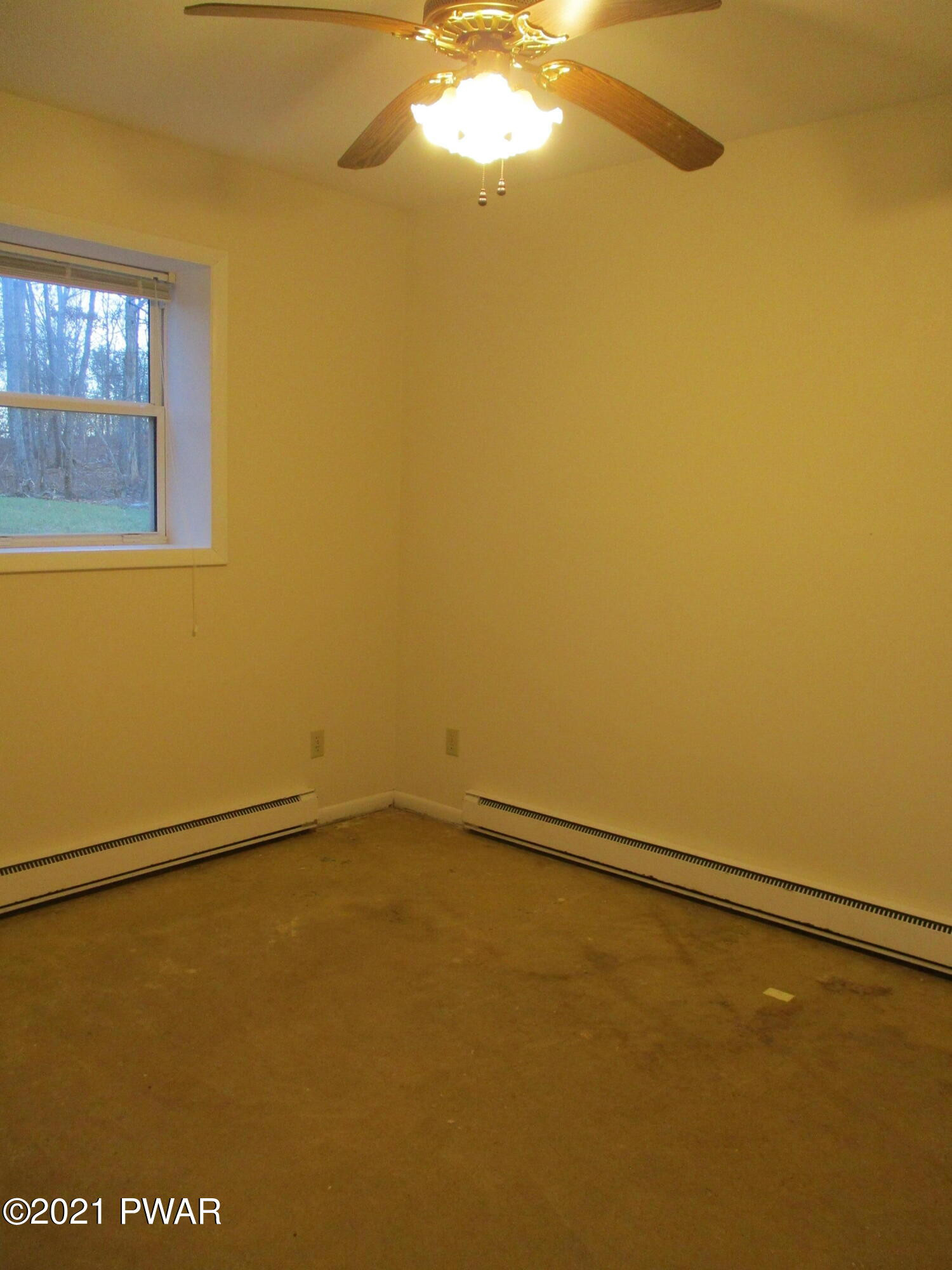 2273 Walnut Trail Bushkill, PA 18324 - Photo 18 of 26 Bedroom