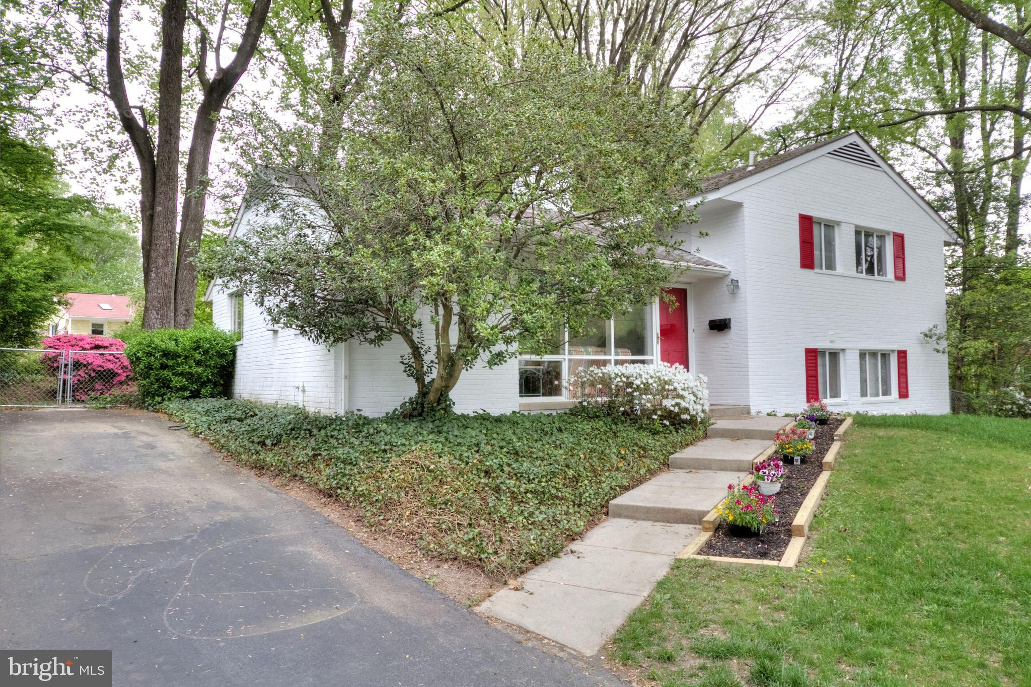 5514 Ivor Street Springfield, VA 22151 - Photo 23 of 23 Exterior