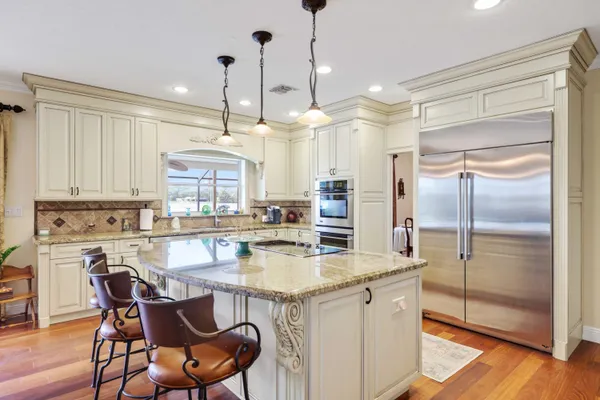 $1,699,000 | 2097 Circle Pl Drive, Lake Worth, FL 33462