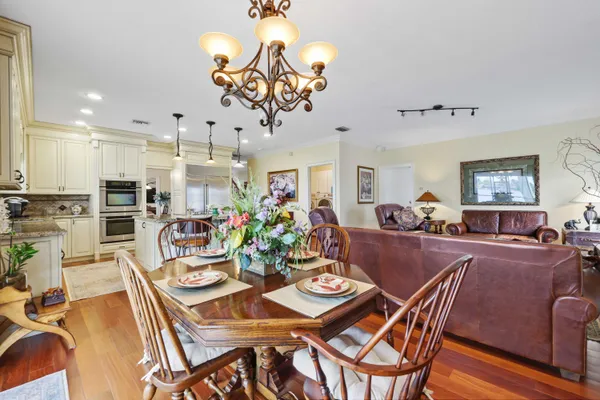 $1,699,000 | 2097 Circle Pl Drive, Lake Worth, FL 33462