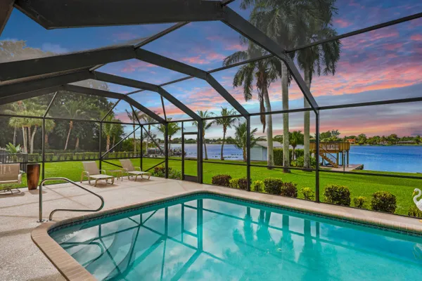 $1,699,000 | 2097 Circle Pl Drive, Lake Worth, FL 33462