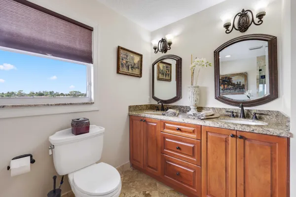 $1,699,000 | 2097 Circle Pl Drive, Lake Worth, FL 33462