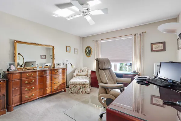 $1,699,000 | 2097 Circle Pl Drive, Lake Worth, FL 33462
