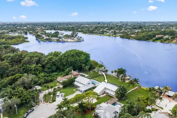 $1,699,000 | 2097 Circle Pl Drive, Lake Worth, FL 33462