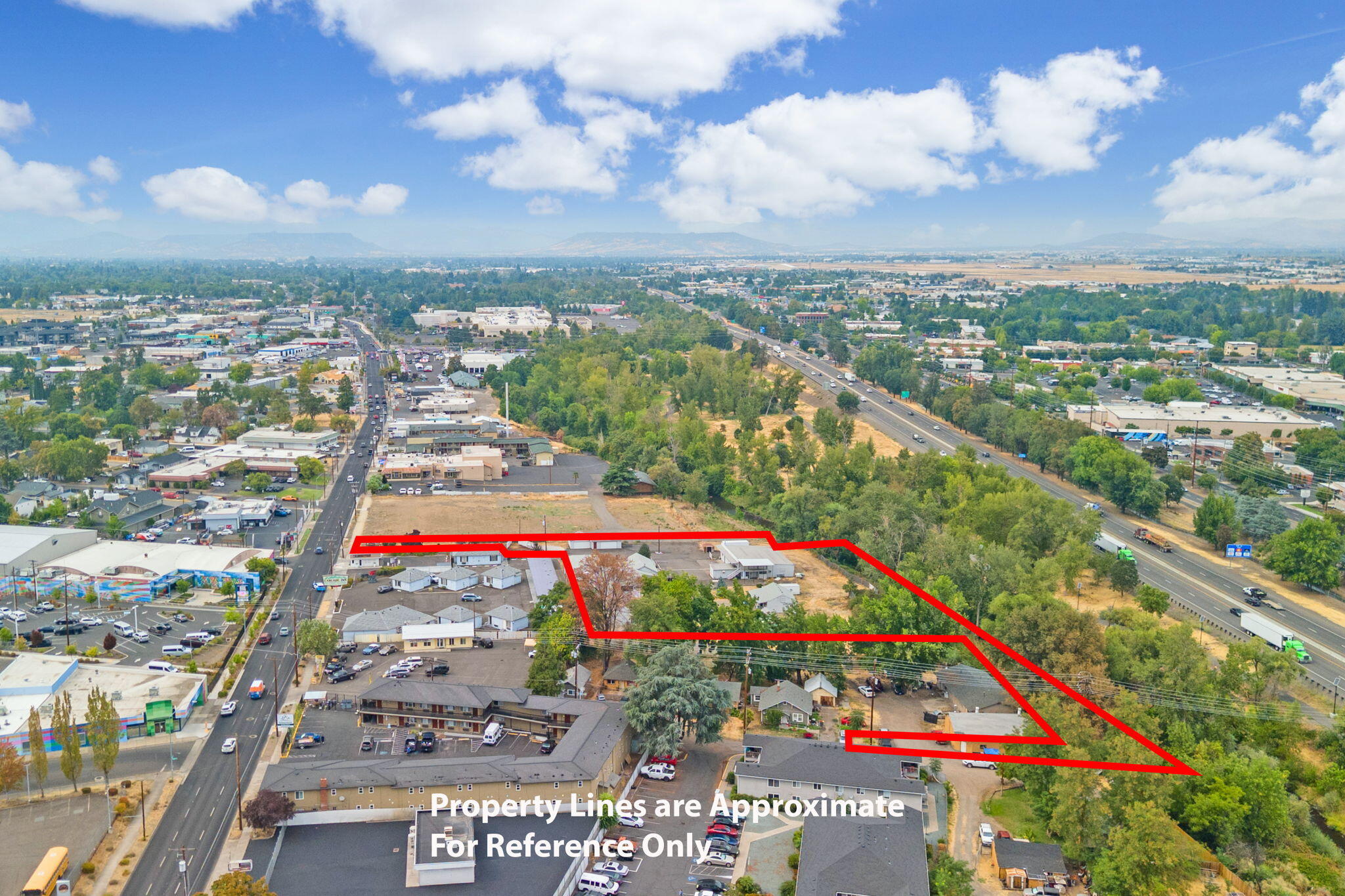 824 North Riverside Avenue Medford, OR 97501 - Photo 4 of 14 ApxNR00006