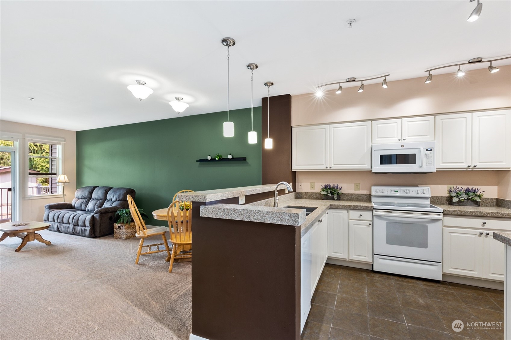 2009 196th Street Southeast, Unit E203 Bothell, WA 98012 - Photo 8 of 22 Gallery Image 8