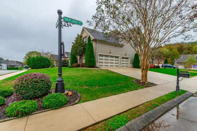 $799,000 | 5836 Sunset Canyon Drive, Hixson, TN 37343
