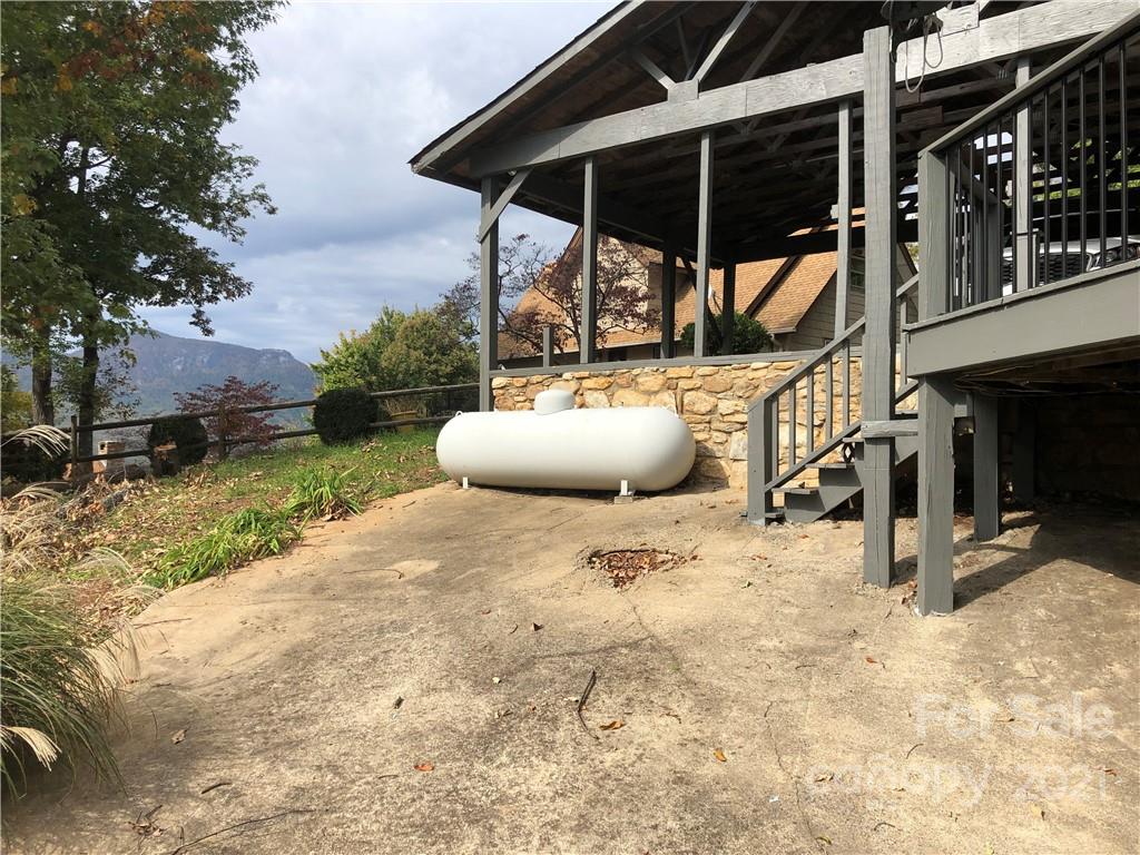 135 Ridge View Circle Lake Lure, NC 28746 - Photo 12 of 41 Gallery Image 12