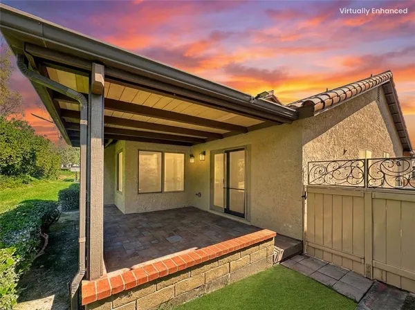 $1,044,900 | 23611 Villena, Mission Viejo, CA 92692