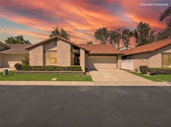 $1,044,900 | 23611 Villena, Mission Viejo, CA 92692