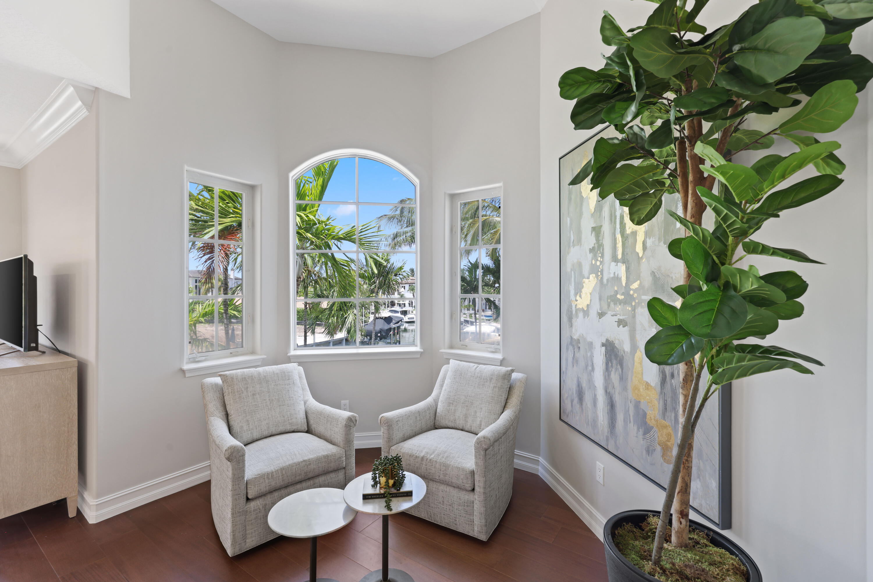 723 Marble Way Boca Raton, FL 33432 - Photo 24 of 89 Primary Suite Sitting Area