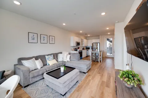 $309,900 | 2900 Edwin Street, Unit 102, Nashville, TN 37207
